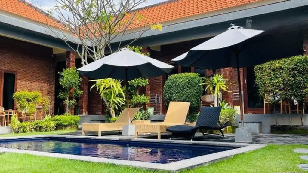 Around Bangsal Port with accommodation and hotels near Bangsal Port Lombok