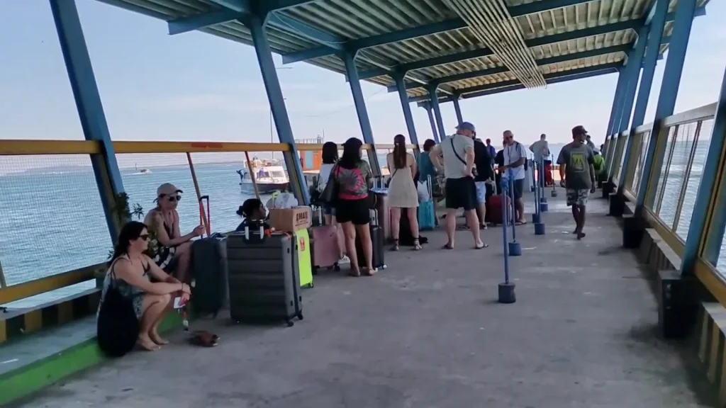 Fast Boat Bangsal Departure Schedules showing daily fast boat timetable from Bangsal Port Lombok